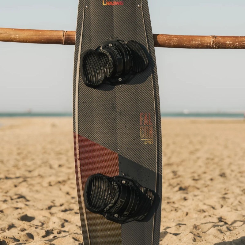 Planche Kitesurf Lieuwe Falcon Rouge 2025