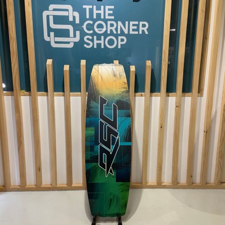 Twintip nue Occasion RSC SUPREME 2021 137cm/41cm